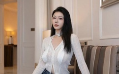 云缨去掉衣服黄